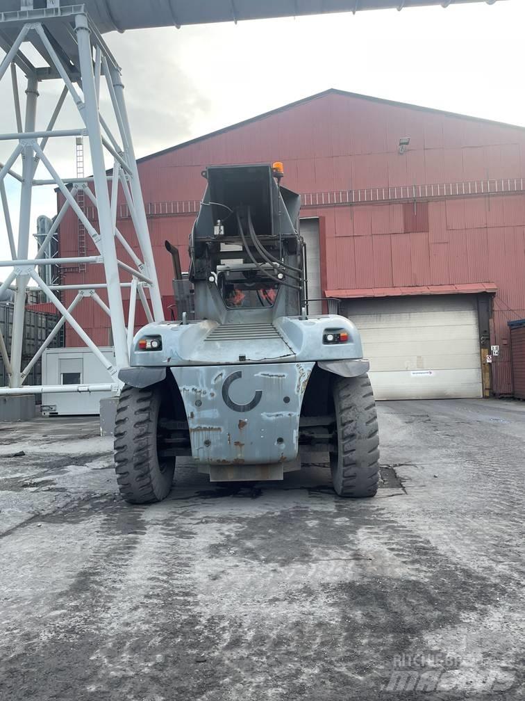 SMV SMV 4537 TB5 Reachstackers