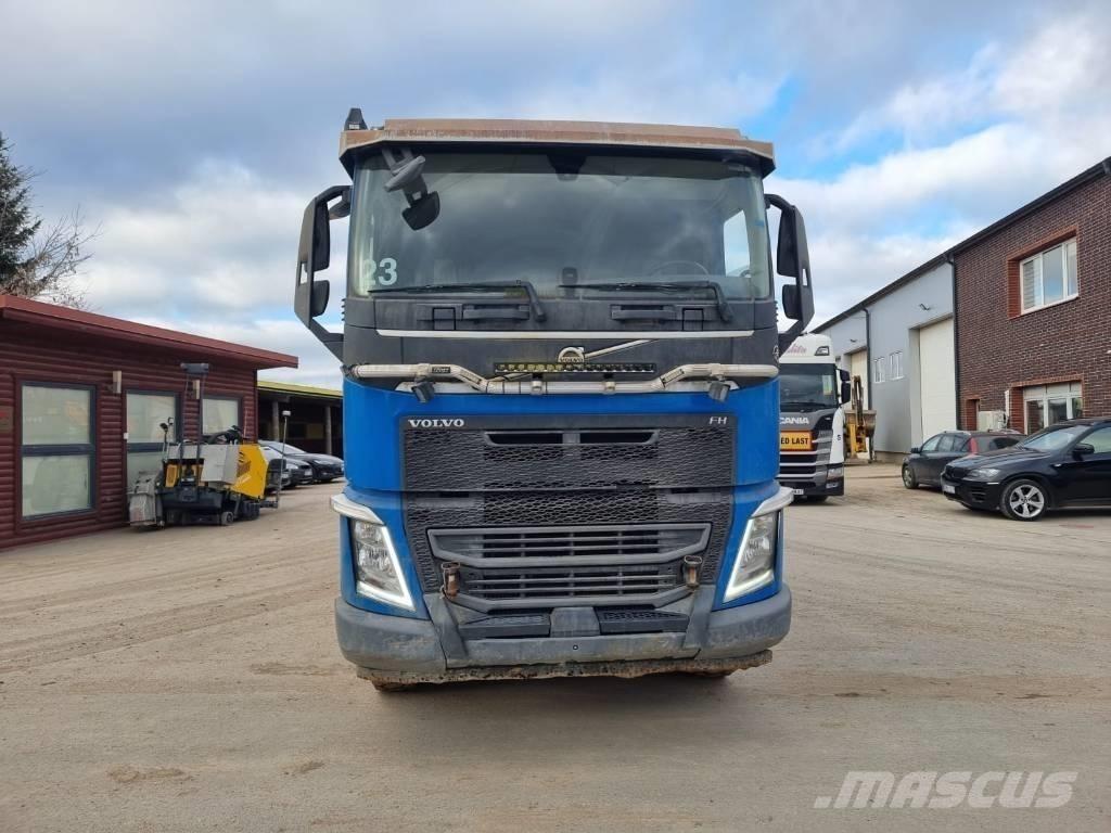 Volvo FH 540 Camion multibenne