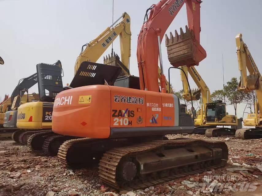 Hitachi ZX 210 Pelle sur chenilles