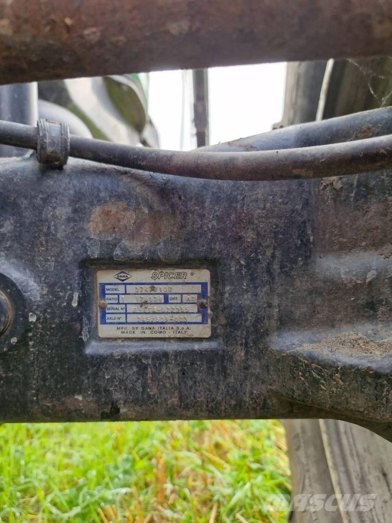 Valtra T 182 Versu Tracteur