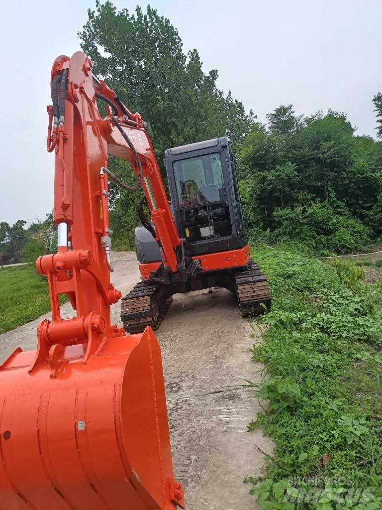 Hitachi ZX50U Mini pelle < 7t