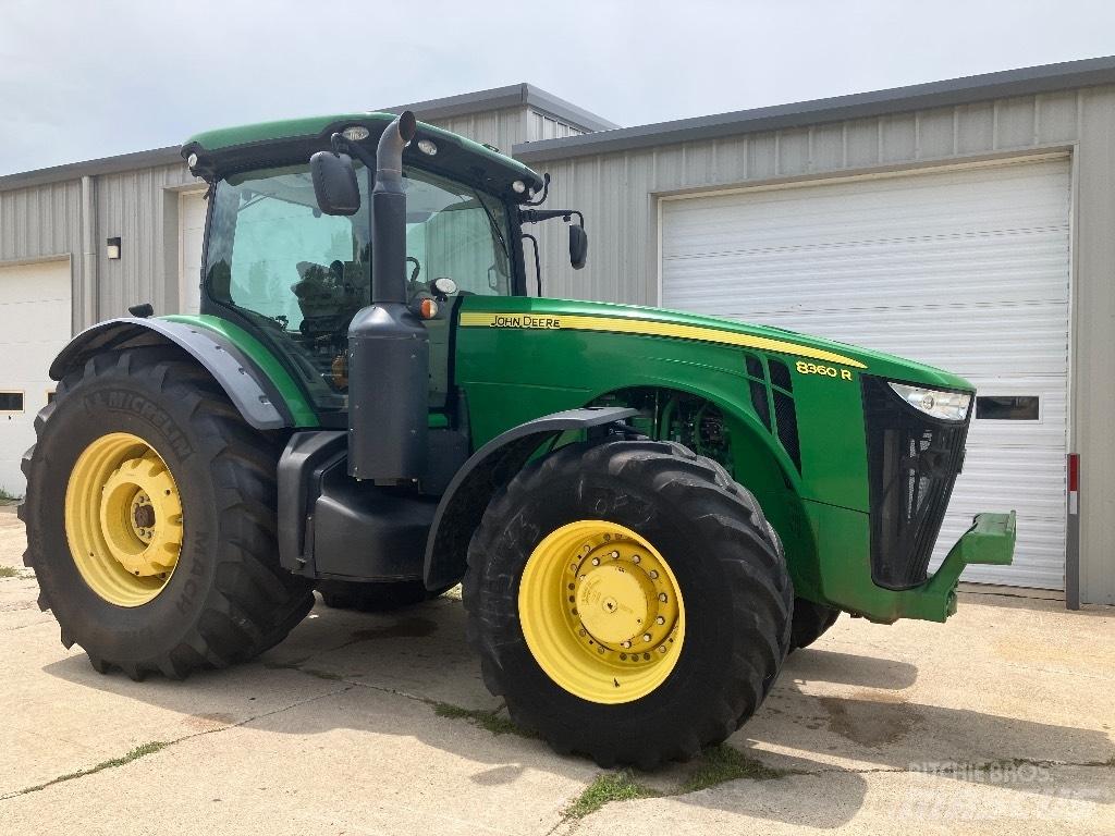 John Deere 8360 R Tracteur