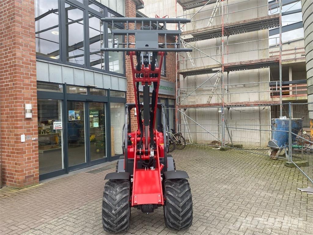 Schäffer 2630 SLT Chargeuse compacte