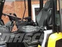 Gehl AL750 Chargeuse sur pneus