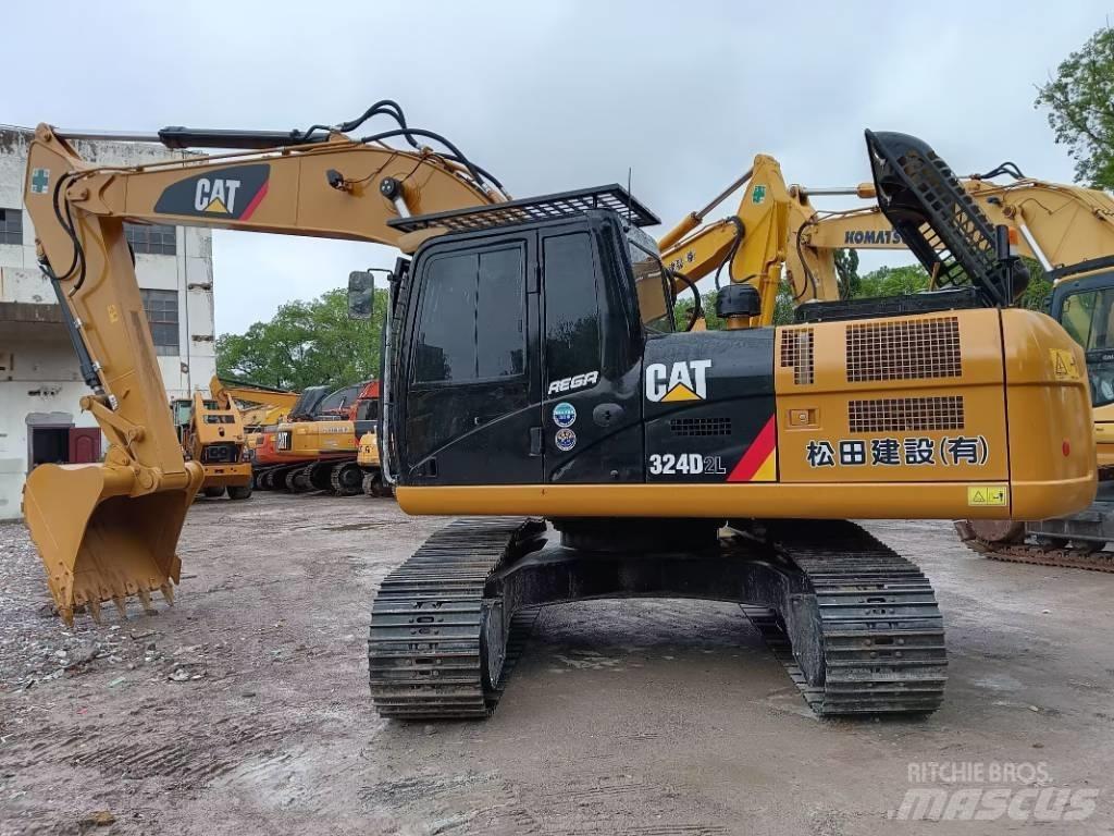 CAT 324D2L Pelle sur chenilles