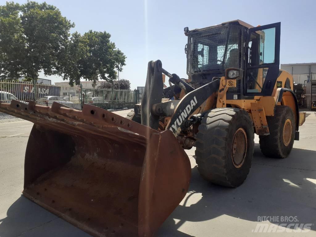 Hyundai HL 940A Chargeuse sur pneus