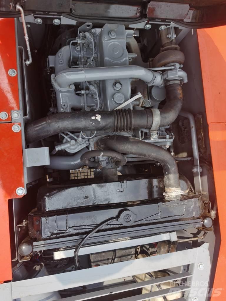 Hitachi EX 120-5 Pelle sur chenilles
