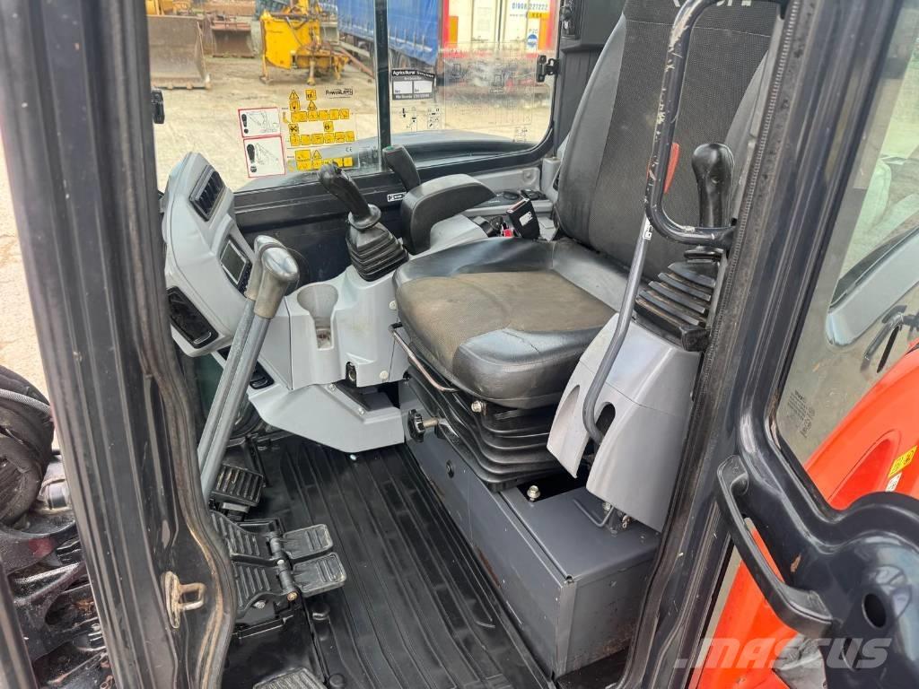 Kubota U 48 Mini pelle < 7t