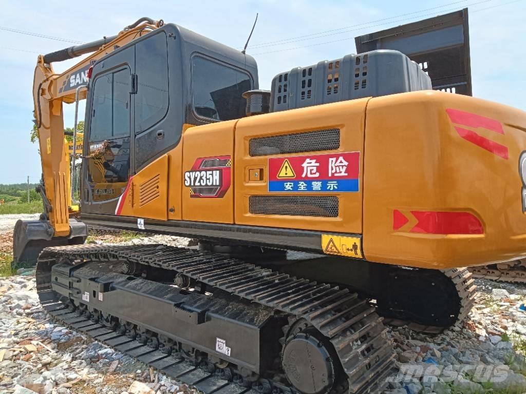Sany SY 235 H Pelle sur chenilles