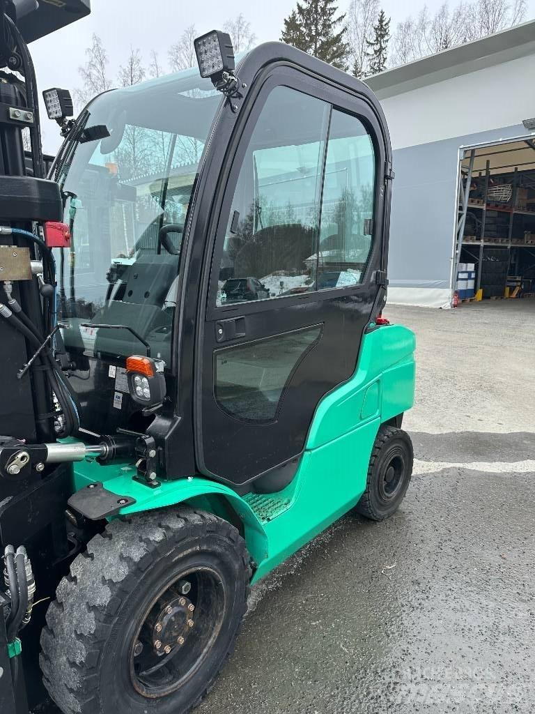 Mitsubishi FD 35 N Chariots diesel