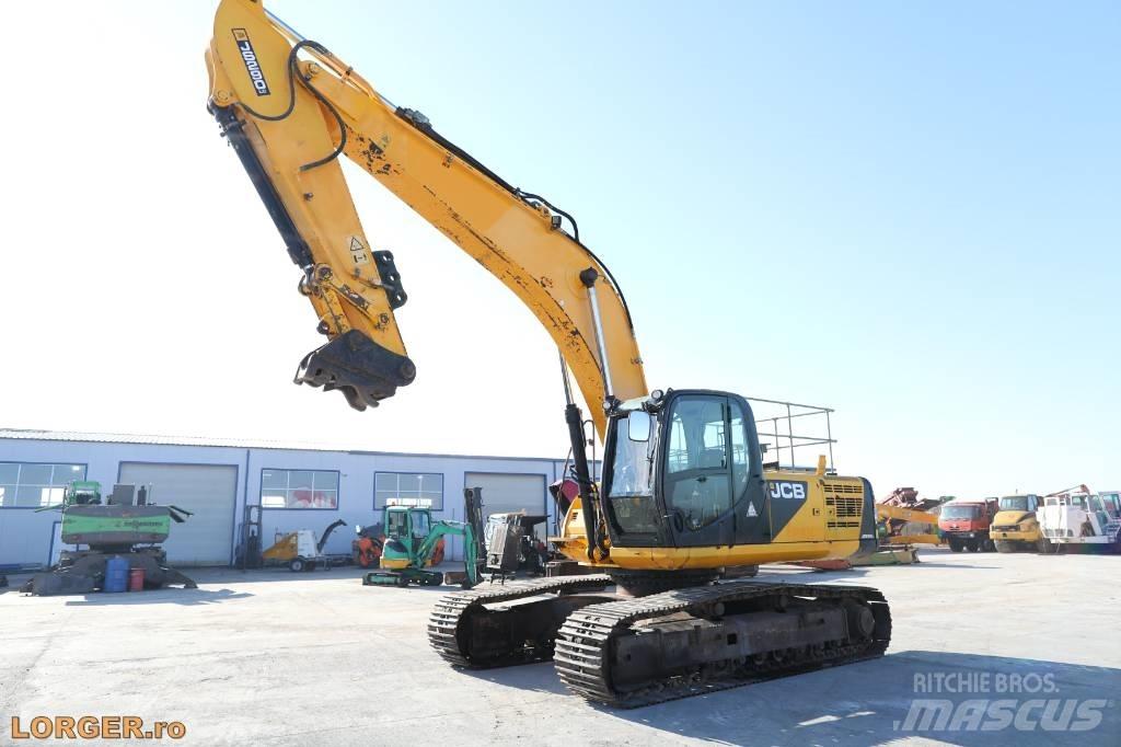JCB JS 290 LC Pelle sur chenilles