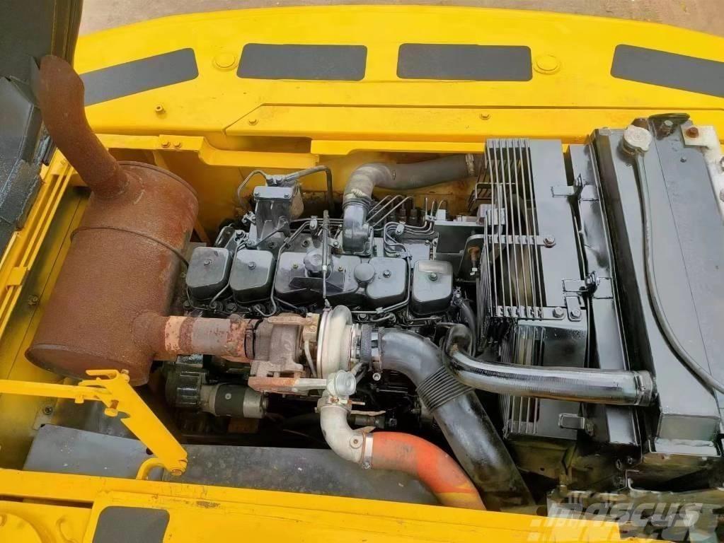 Komatsu pc220-7 Pelle sur chenilles