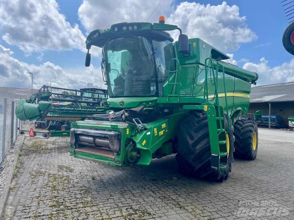 John Deere S 690 i Moissonneuse batteuse