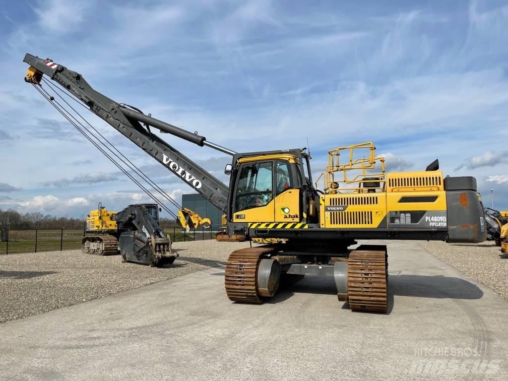 Volvo PL 4809 D Pelle sur chenilles