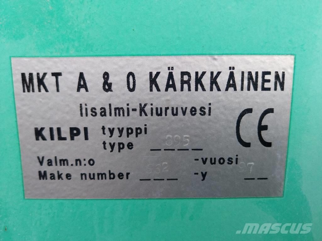 Kilpi 895 Dérouleuse, pailleuse