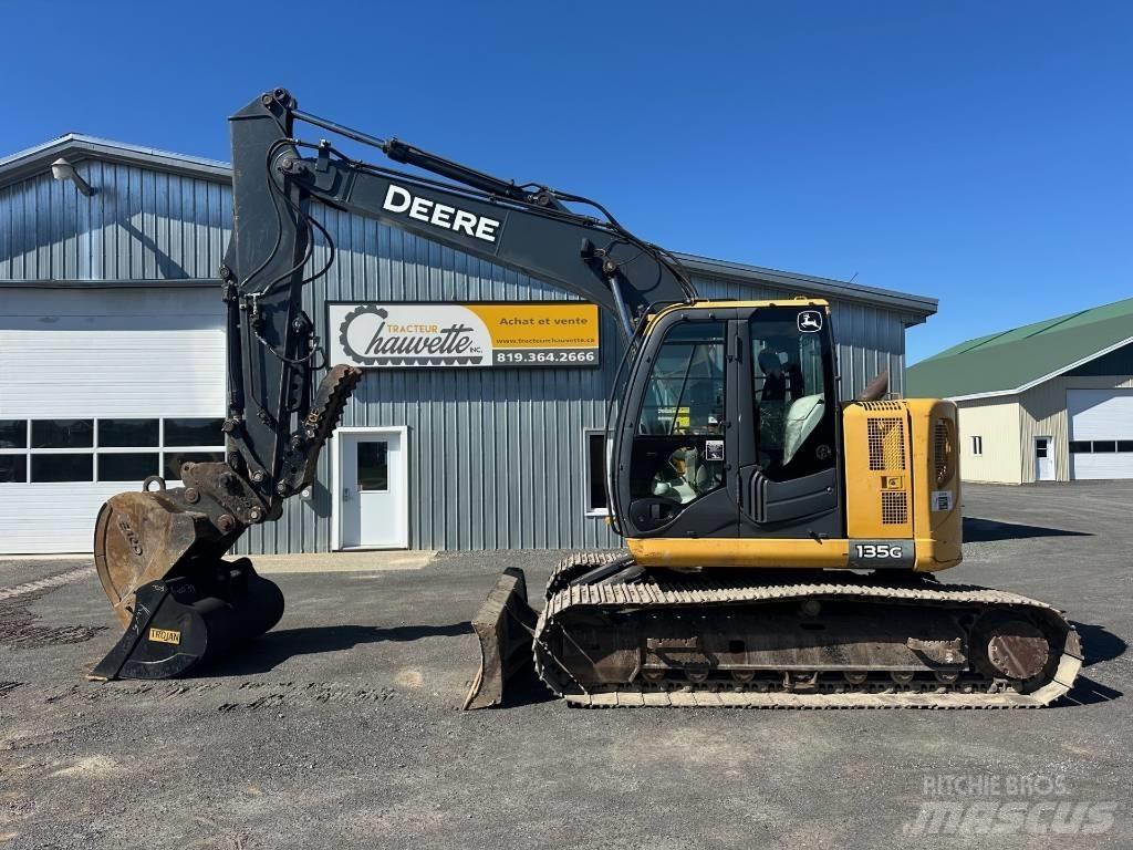 John Deere 135 G Pelle sur chenilles