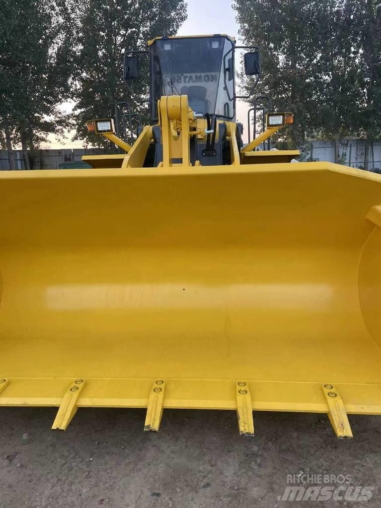 Komatsu WA 380 Chargeuse sur pneus