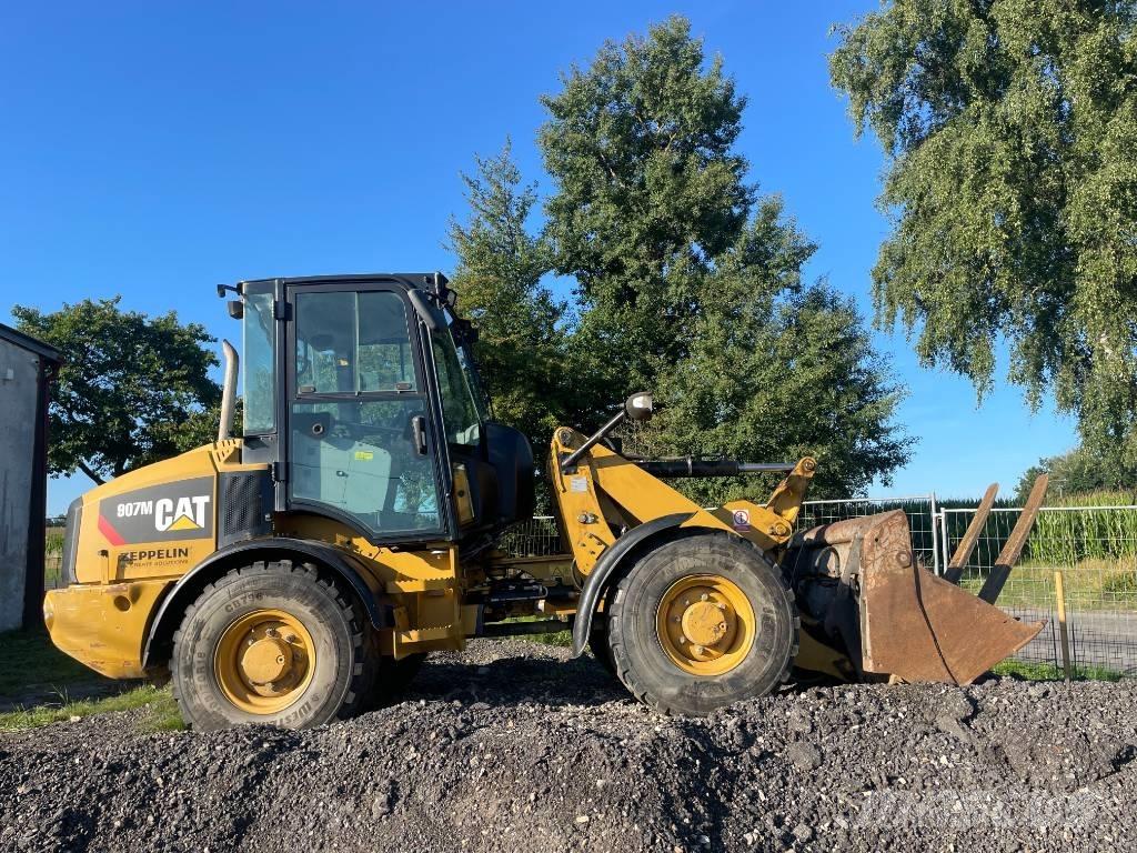 CAT 907 M Chargeuse sur pneus