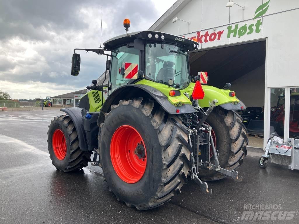 CLAAS AXION 830 CIS+ Tracteur