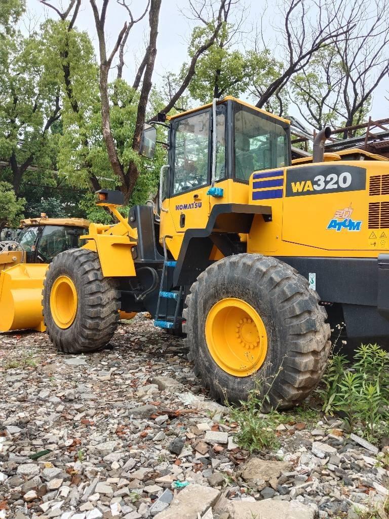 Komatsu WA 320-5 Chargeuse sur pneus