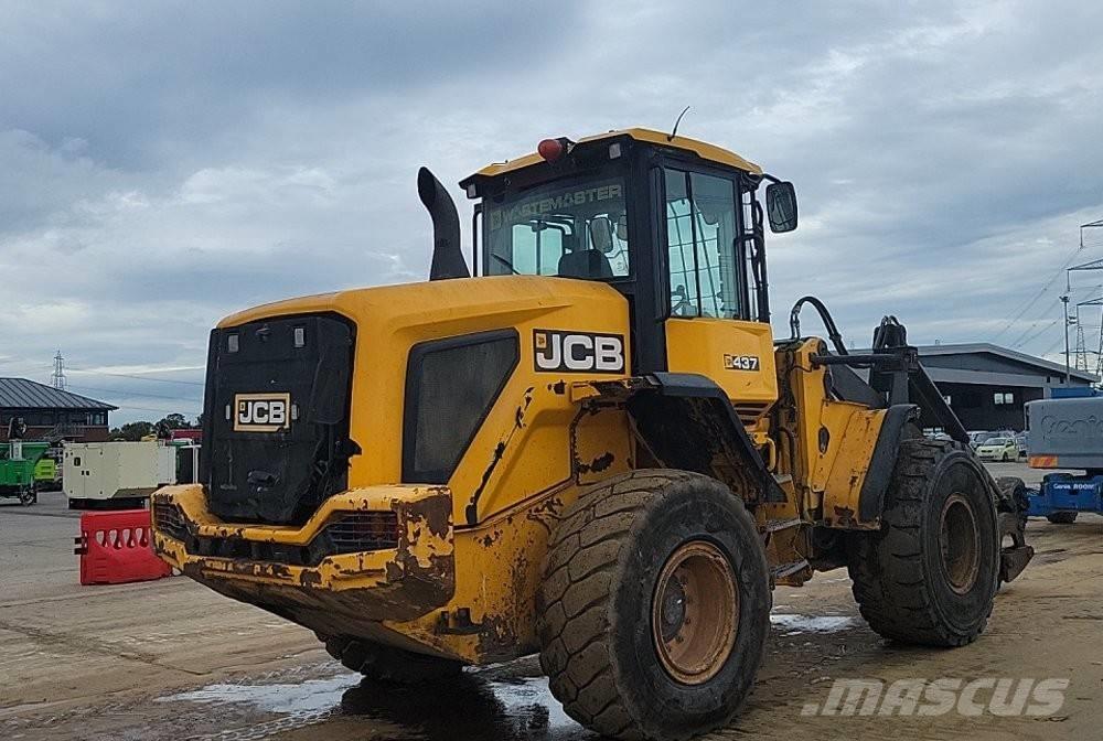 JCB 437 HT Chargeuse sur pneus