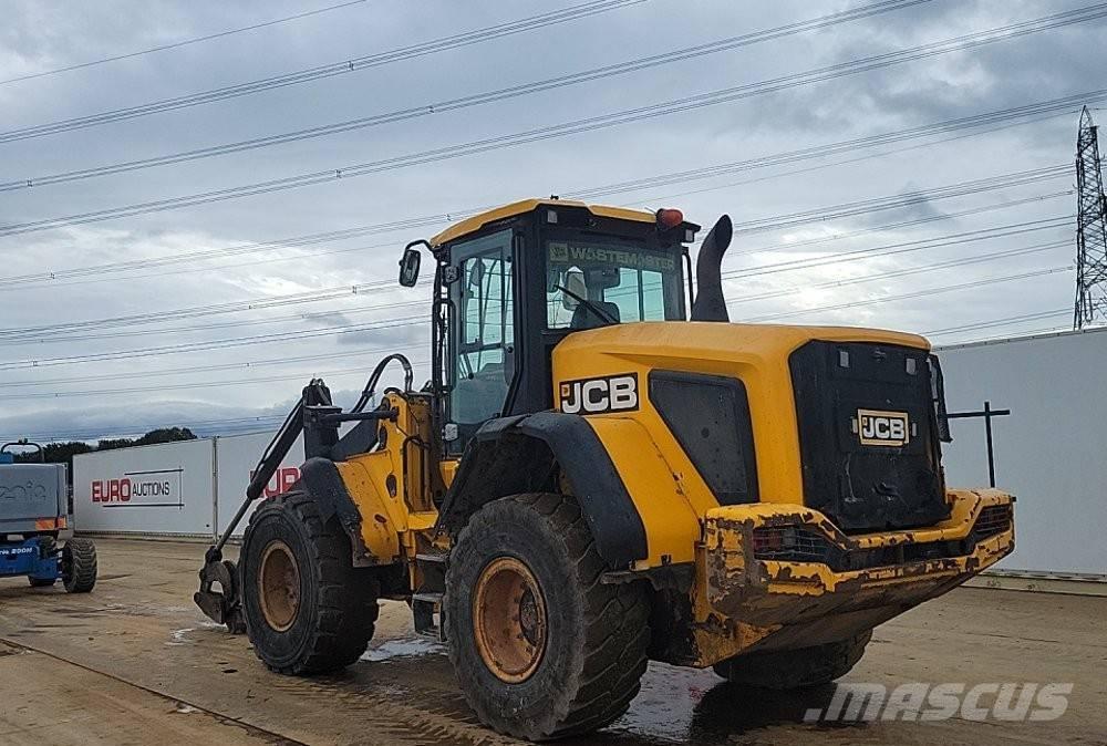 JCB 437 HT Chargeuse sur pneus