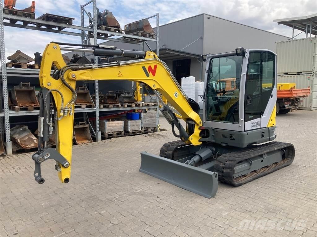 Neuson EZ50 Mini pelle < 7t