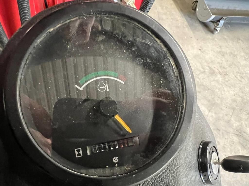 Fuchs F 853 H Chargeuse multifonction