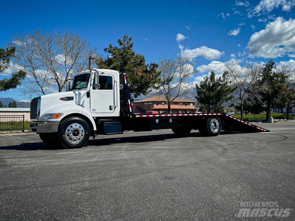 Peterbilt 337 Camion plateau
