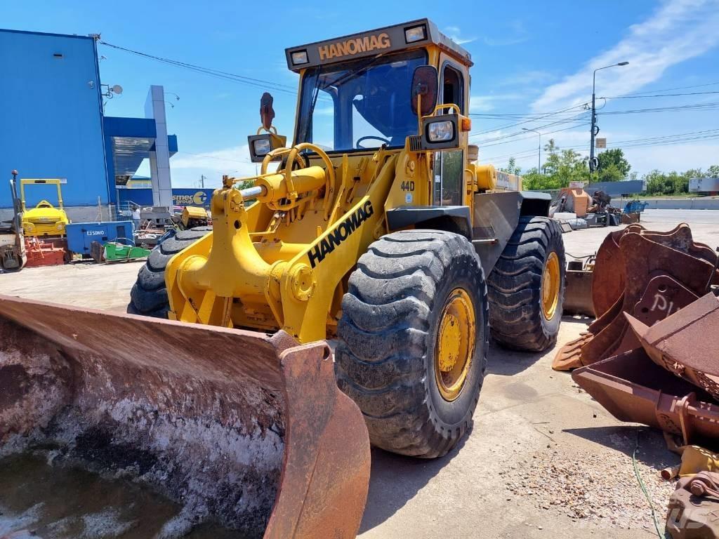 Hanomag 44D Chargeuse sur pneus