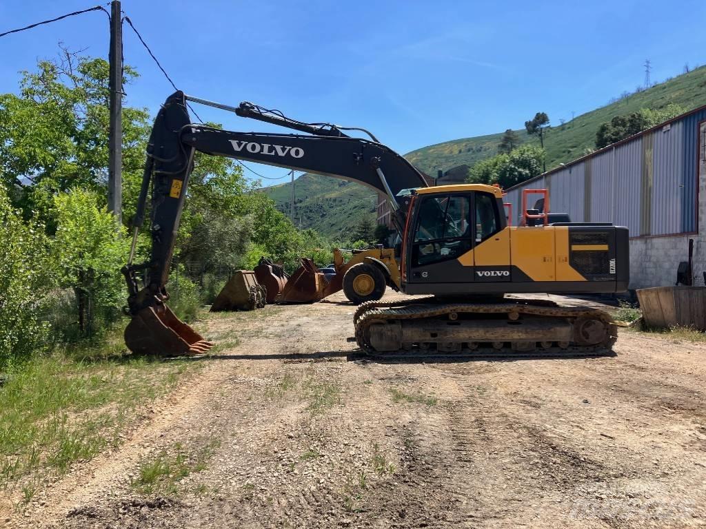 Volvo EC 220 E Pelle sur chenilles