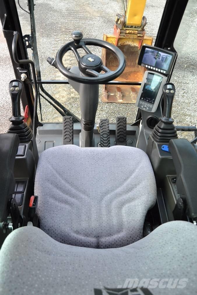 CAT M 314 F Pelle sur pneus