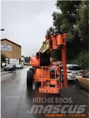 JLG 1250 AJP Nacelles articulées
