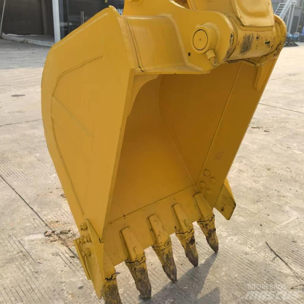 Komatsu PC 130 Pelle sur chenilles
