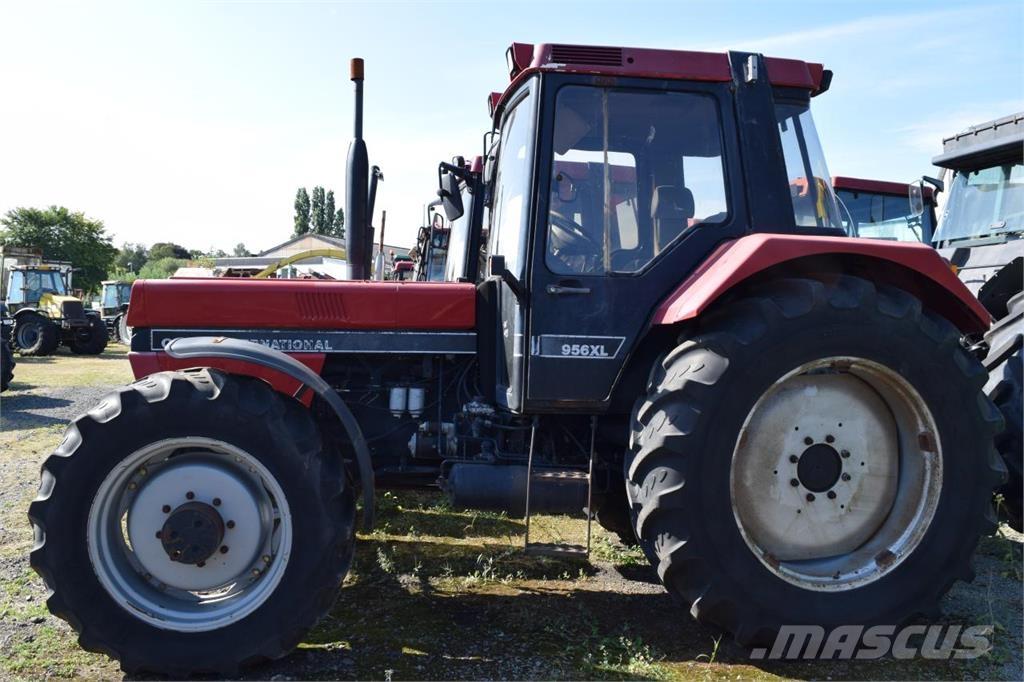 Case IH 956 XL Tracteur