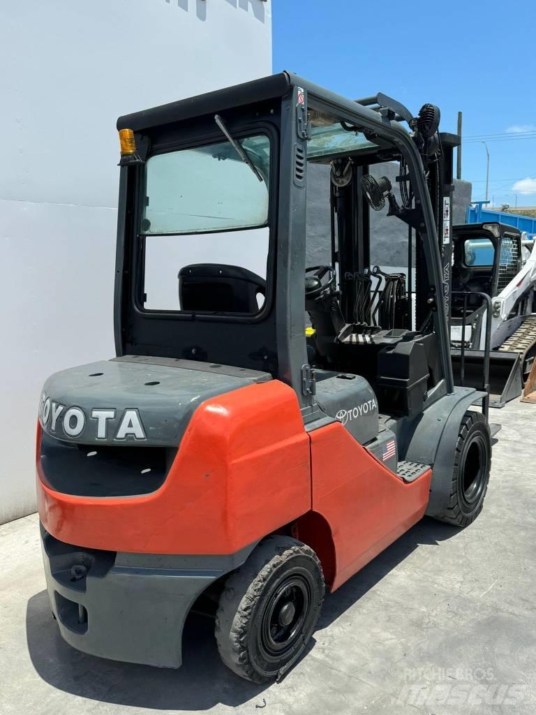 Toyota 8 FD U 25 Autres Chariots élévateurs