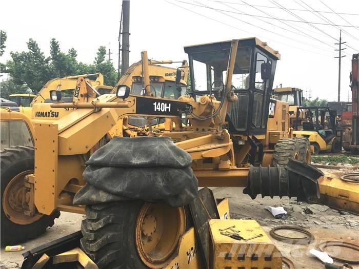 CAT 140 H Niveleuse
