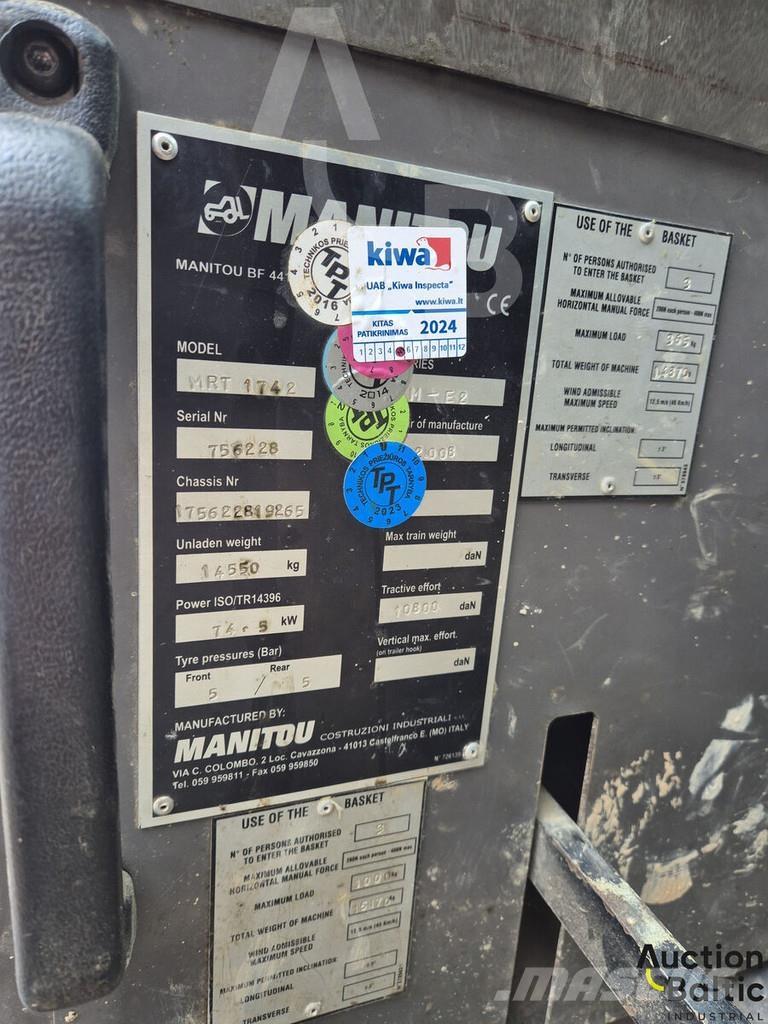 Manitou MRT 1742 Chariot télescopique