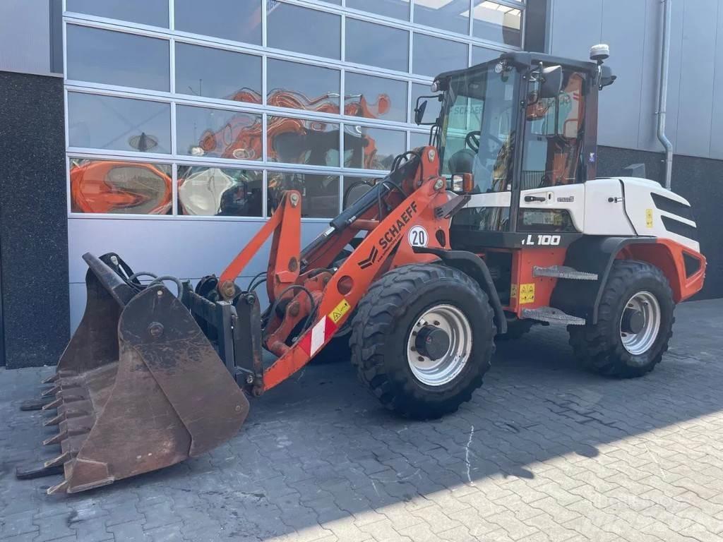 Schaeff TL100 Chargeuse sur pneus