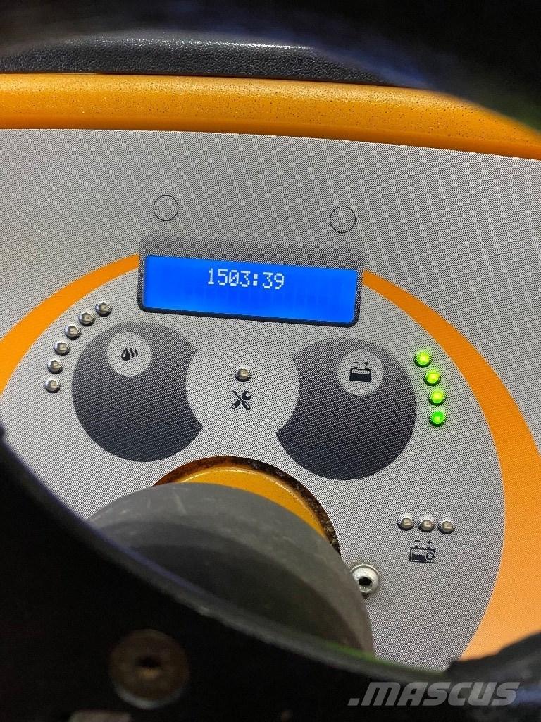 Taski 2100 Laveuse Sécheuse