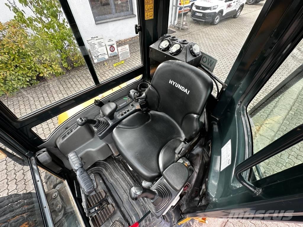Hyundai R35Z 9A Mini pelle < 7t