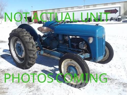 Ford 9N Tracteur