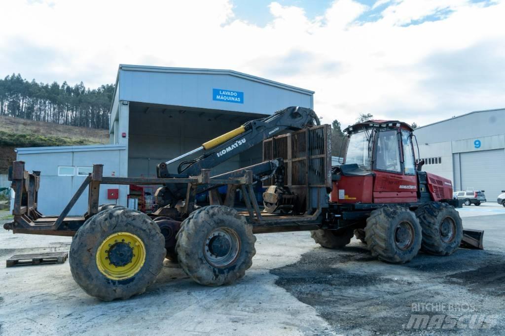 Komatsu 895.1 - 8WD Porteur