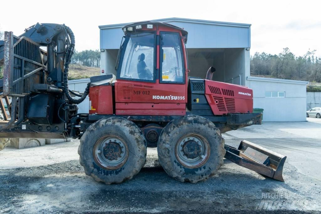 Komatsu 895.1 - 8WD Porteur