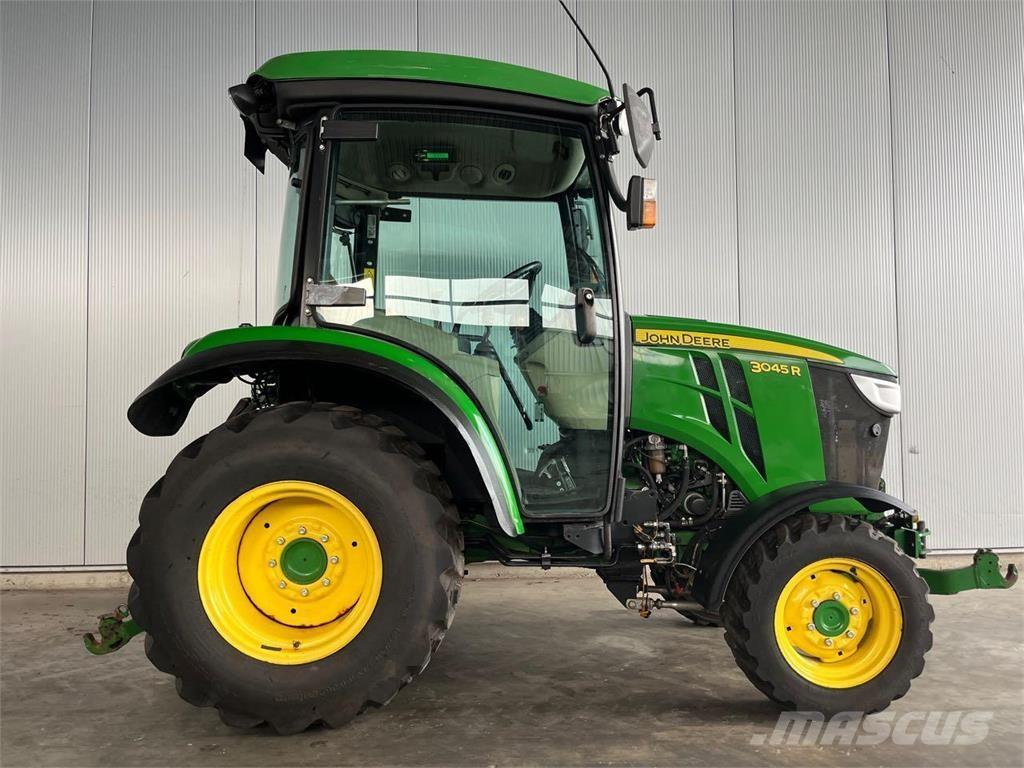 John Deere 3045 R Tracteur