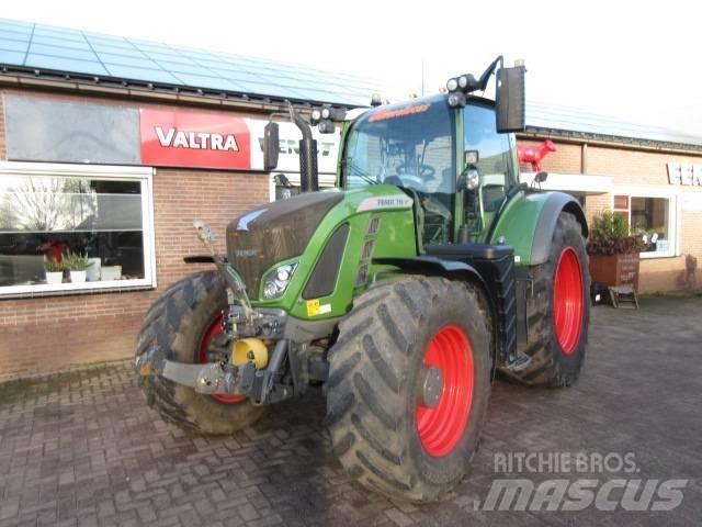 Fendt 718 S4 Tracteur