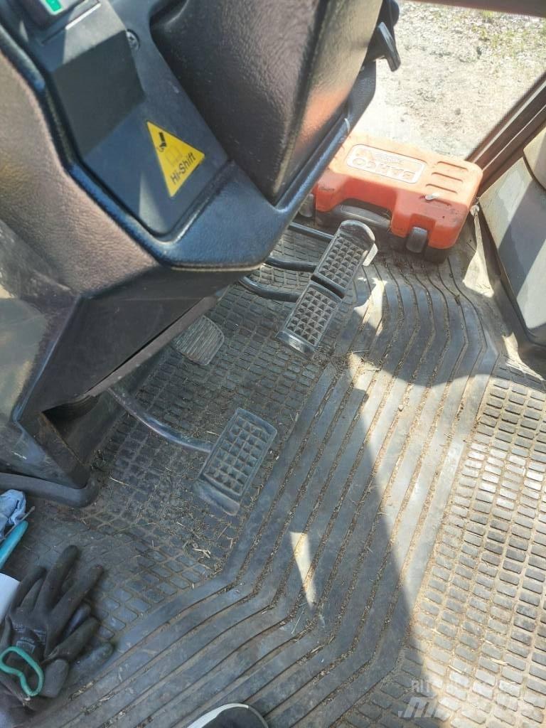 Valtra Valmet 8400-4 Tracteur