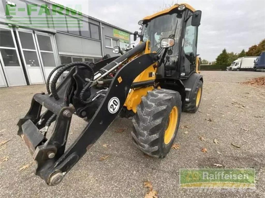 JCB 409 Mini pelle < 7t
