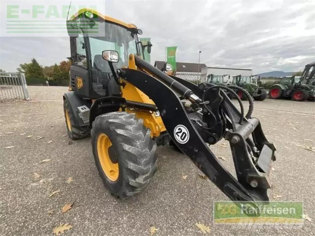 JCB 409 Mini pelle < 7t