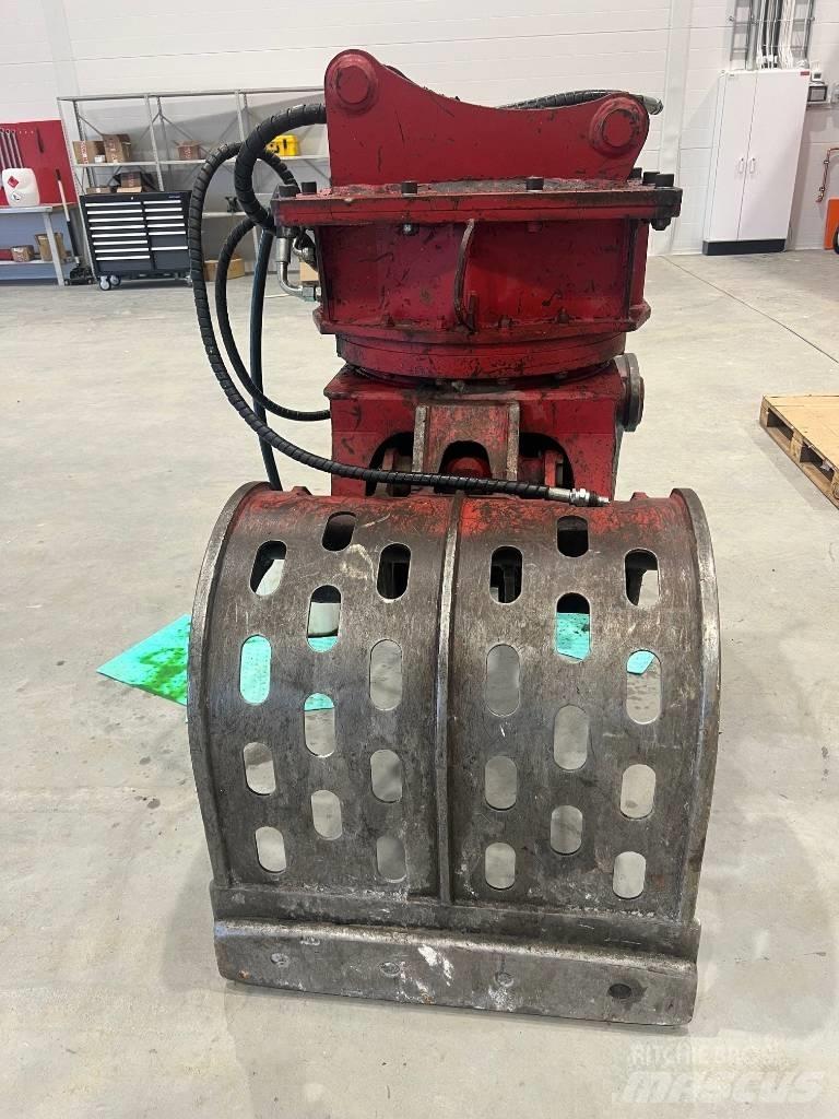 Hitachi Rosso RS501 Grappin